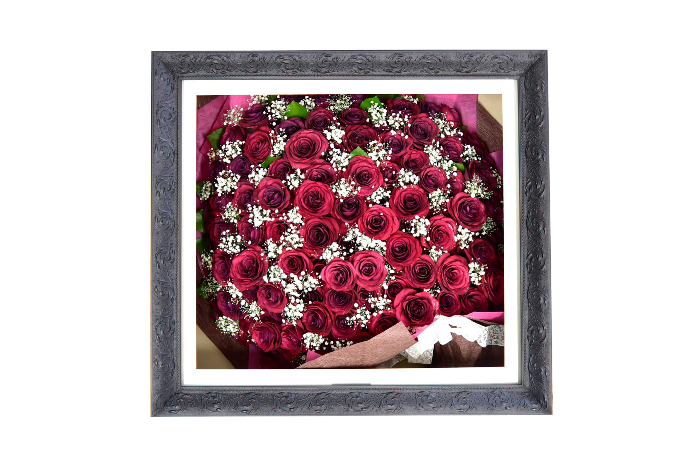 プロポーズの108本のバラの花束がそのまま保存できる 立体特別注文商品です