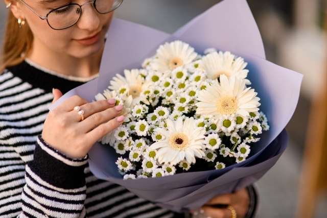 ガーベラを押し花にして保存しよう！きれいに作るコツと楽しみ方