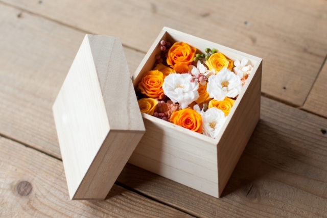 プリザーブドフラワーはプロポーズで贈ってもよい?