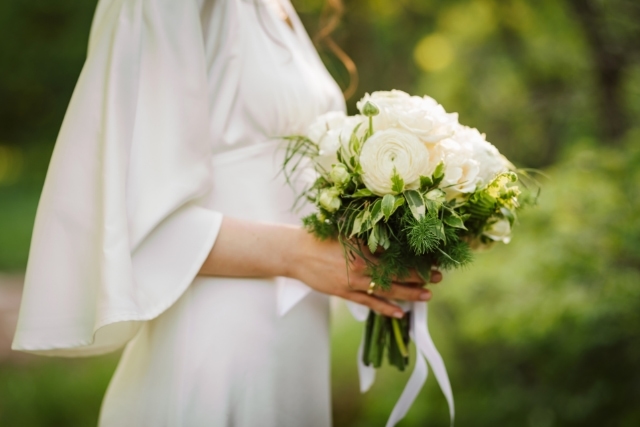 ウェディングブーケの選び方とは？種類や挙式後の活用法も紹介