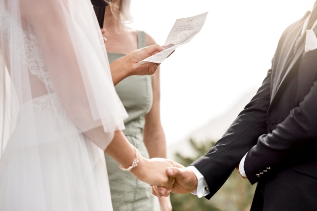 想いの伝わる花嫁の手紙の文例