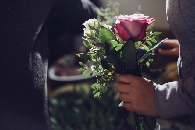 バラを生花の状態で長持ちさせるには?