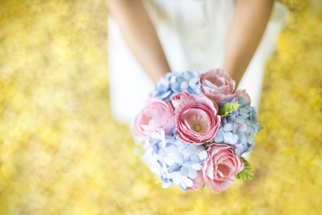 ブーケを造花で作るデメリットとは？