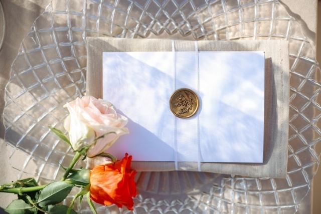 結婚式のペーパーアイテムにはどんなものがある?