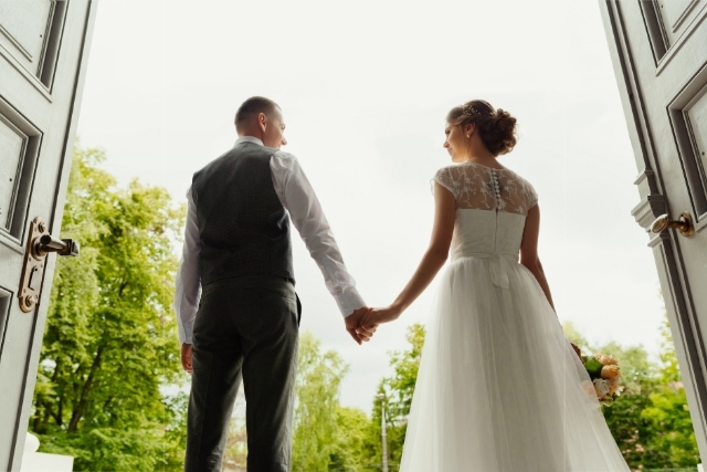 結婚式でサプライズ演出しよう!おすすめのアイデア例を紹介