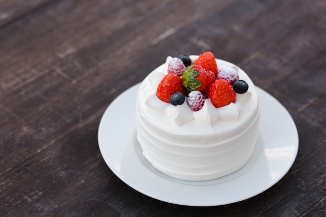プロポーズに最適なケーキの選び方は?