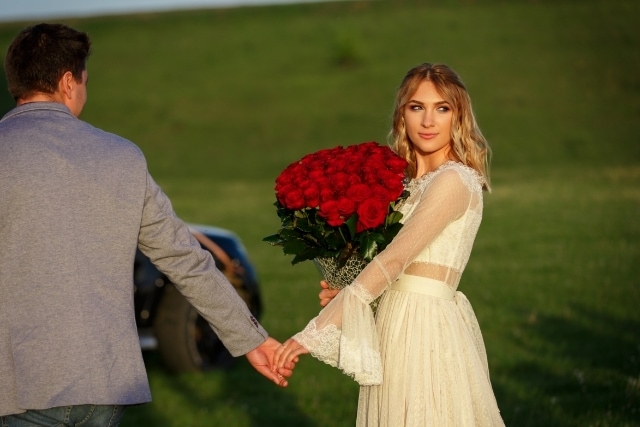 シンフラワーでプロポーズの花束を思い出に残そう!