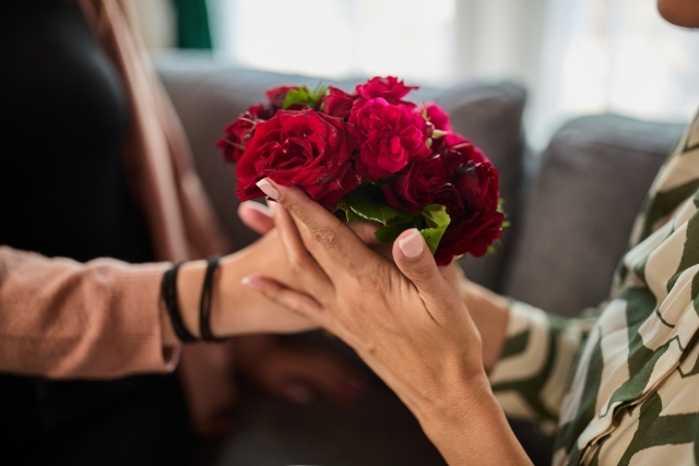 結婚祝いをプレゼントする際のマナーは?