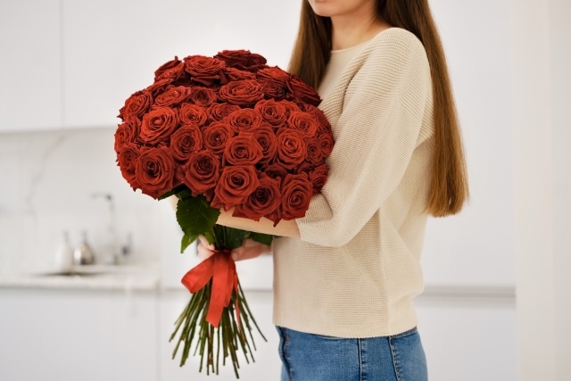 プロポーズの花を美しく保存して記念に残す方法